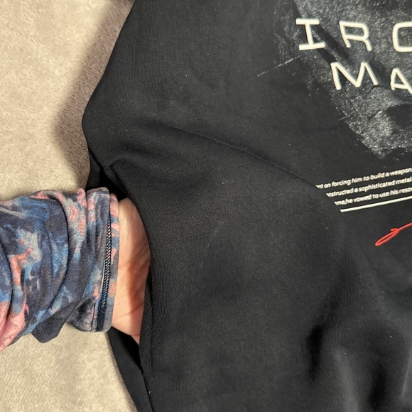 I Am Iron Man Sweatshirt Men's Medium Octave Pockets Marvel Crew Avengers Campus - Picture 6 of 14